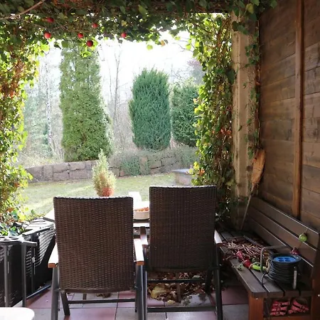 Mit Pool Zum Traeumen Und Entspannen Fuer Alle Sinne *