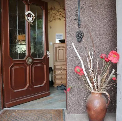 Mit Pool Zum Traeumen Und Entspannen Fuer Alle Sinne *