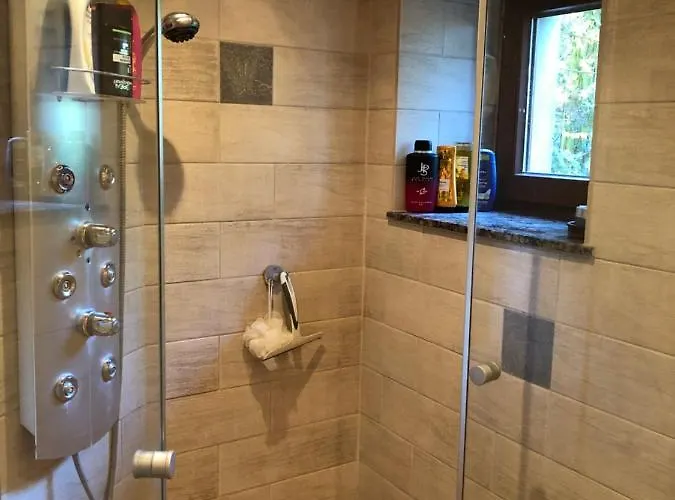 Mit Pool Zum Traeumen Und Entspannen Fuer Alle Sinne *